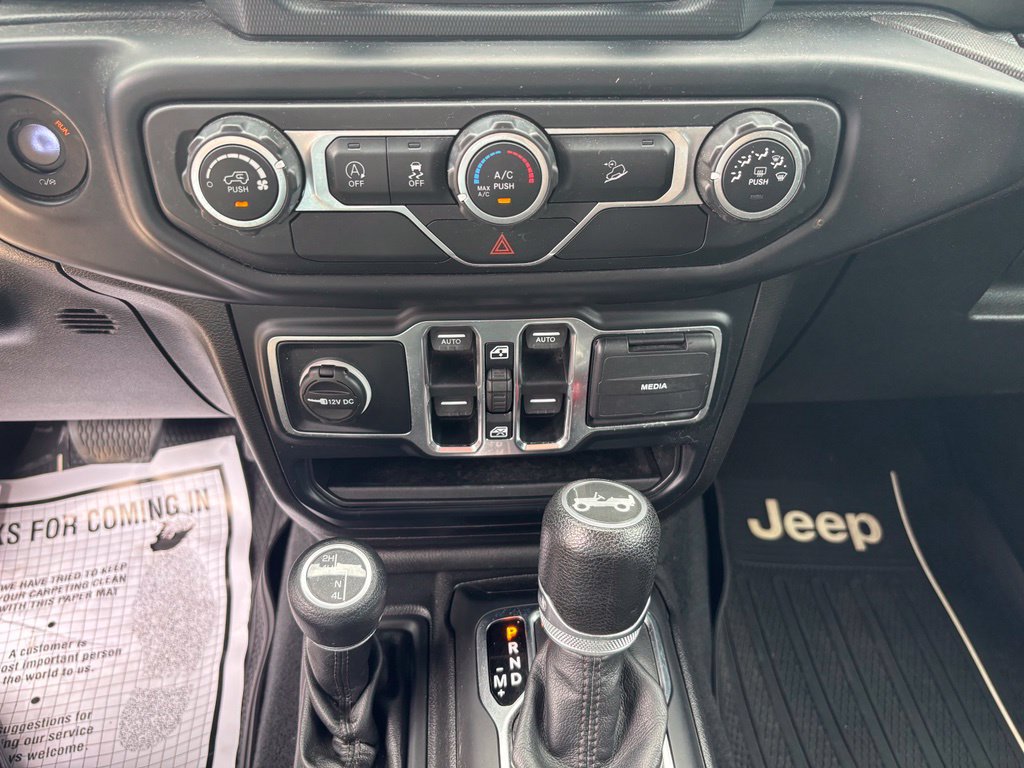 Used 2019 Jeep Wrangler Unlimited Sport S AWD/4WD image 33