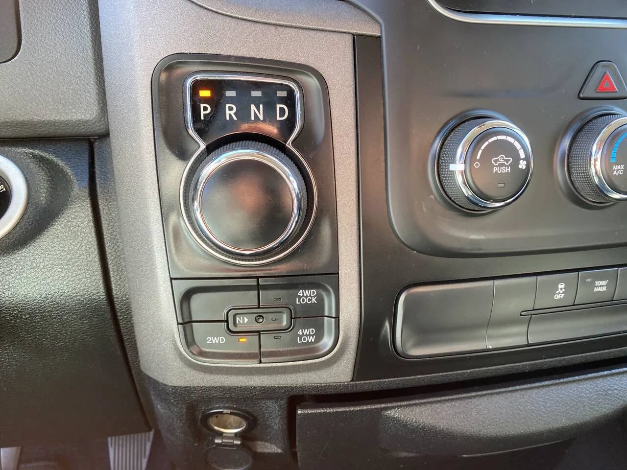 Used 2017 RAM 1500 Express w/ Express Value Package AWD/4WD image 20