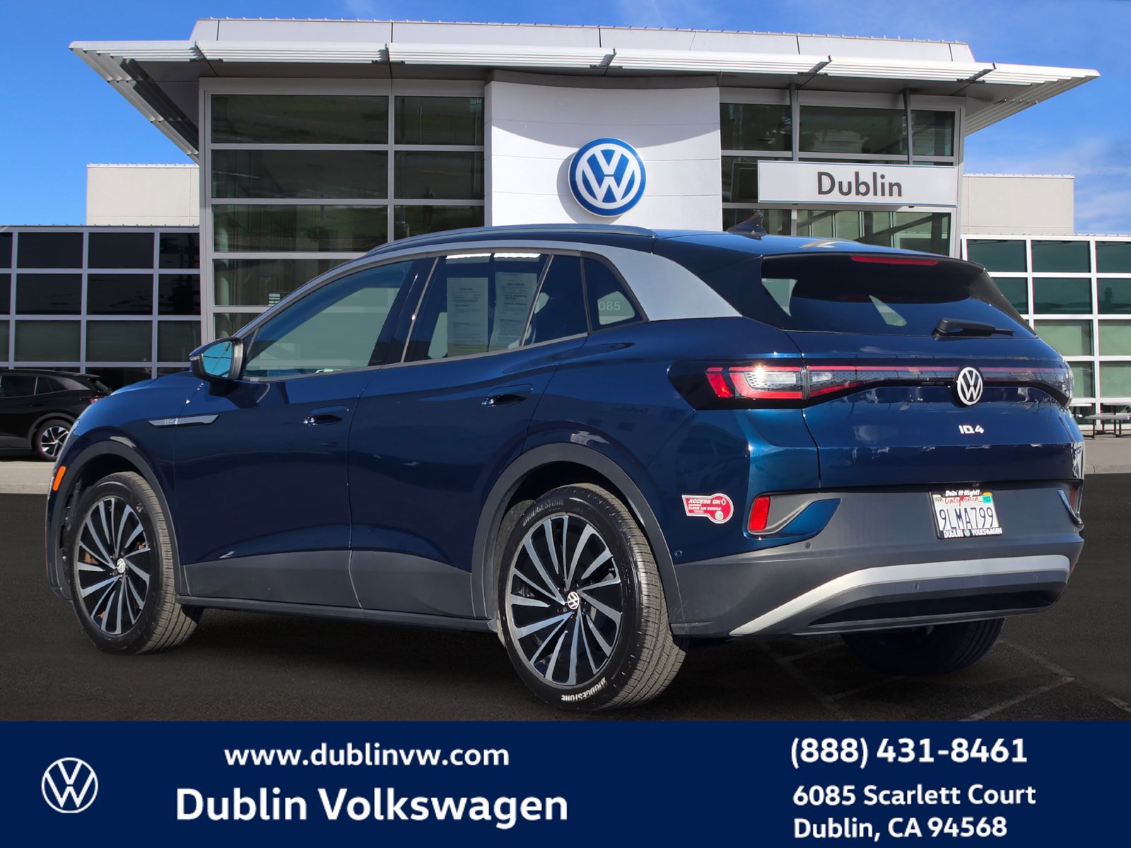 Used 2023 Volkswagen ID.4 Pro S Plus RWD image 6