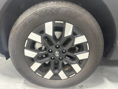 Used 2025 Hyundai Santa Cruz SEL FWD image 11