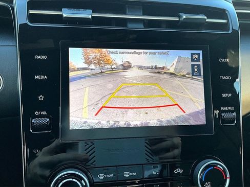 Used 2022 Hyundai Santa Cruz SEL image 22