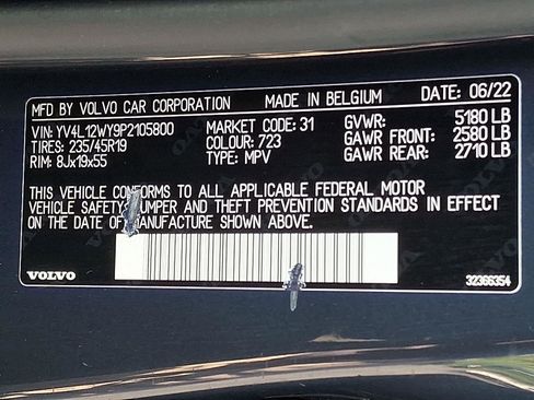 Certified 2023 Volvo V60 B5 Cross Country Plus image 26