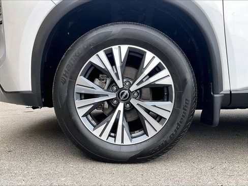 Used 2023 Nissan Rogue SV w/ SV Premium B Package AWD/4WD image 7