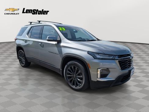 Used 2023 Chevrolet Traverse RS w/ LPO, Cargo Package AWD/4WD image 6