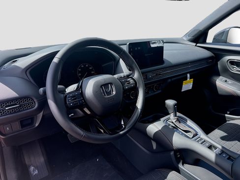 New 2027 Honda HR-V Sport image 9