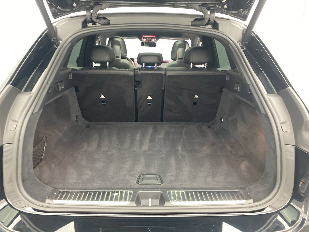 Used 2024 Mercedes-Benz EQE 350+ 4MATIC SUV w/ AMG Line Exterior Package image 25