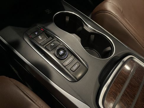 Used 2019 Acura MDX SH-AWD image 18