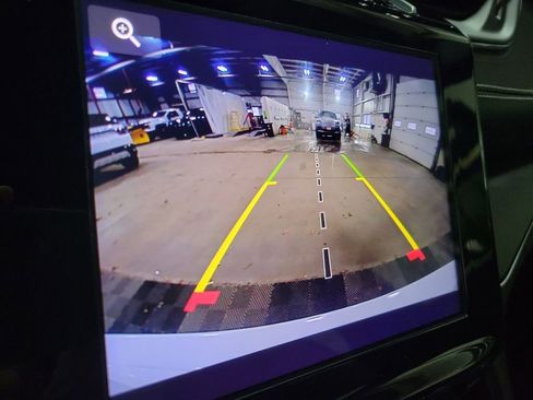 Used 2025 Jeep Grand Cherokee Altitude RWD image 17