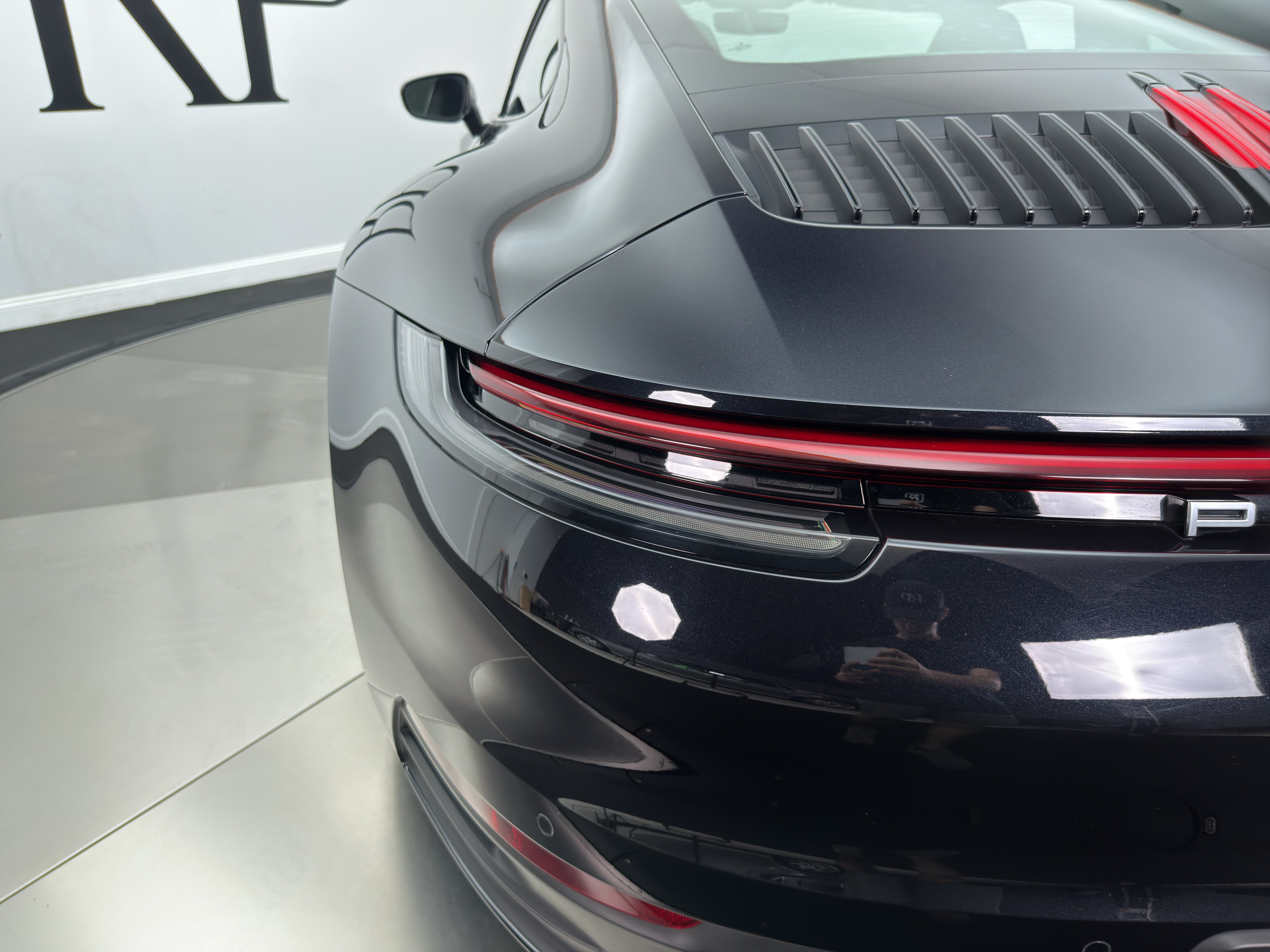 Used 2022 Porsche 911 Carrera image 12
