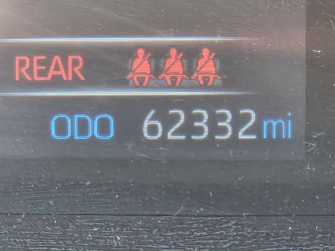 Used 2022 Toyota RAV4 XLE Premium AWD/4WD image 35