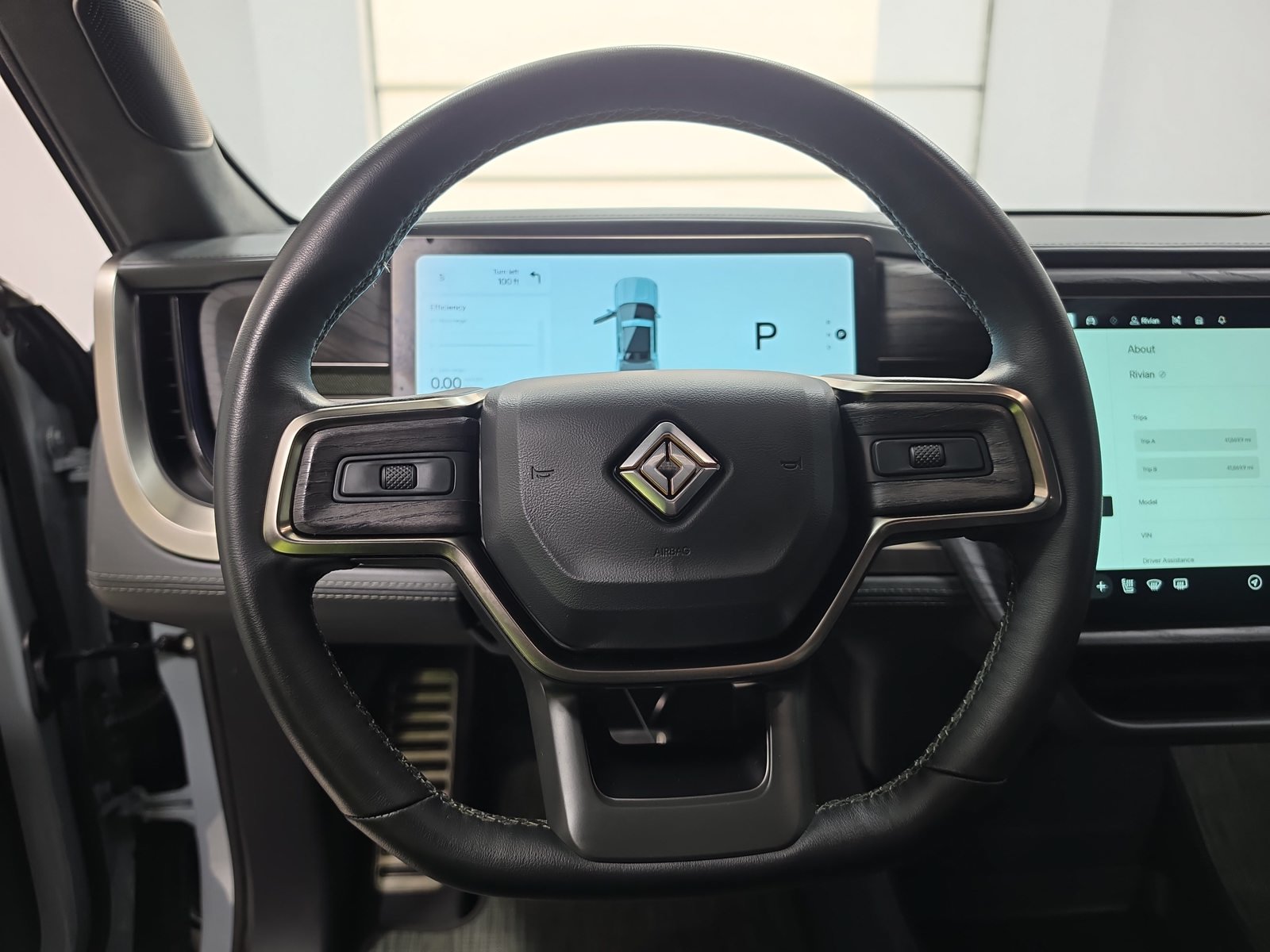 Used 2022 Rivian R1T Adventure AWD/4WD image 26