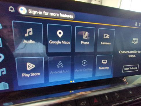 Used 2025 Chevrolet Silverado 1500 RST w/ Convenience Package II AWD/4WD image 10