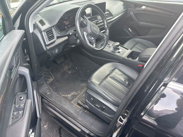 Used 2020 Audi Q5 2.0T Premium Plus w/ Premium Plus Package AWD/4WD image 6