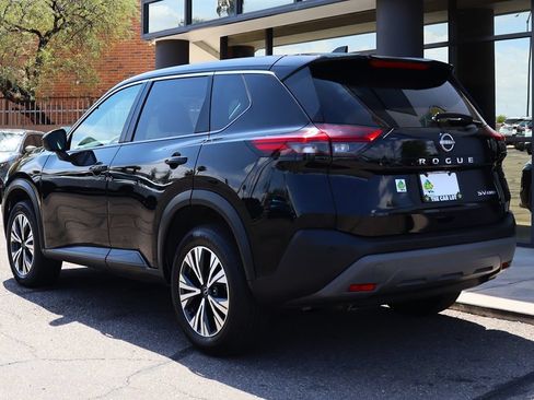 Used 2023 Nissan Rogue SV AWD/4WD image 9