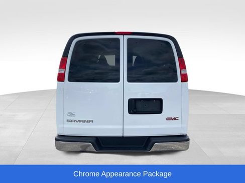 Used 2025 GMC Savana 3500 LT w/ LT Preferred Equipment Group RWD image 4