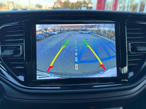 Used 2024 Dodge Durango GT image 31