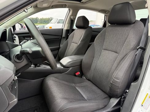 Used 2023 Honda Accord EX image 13