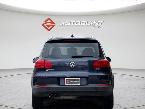 Used 2016 Volkswagen Tiguan R-Line FWD image 10