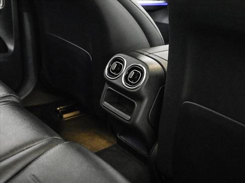 New 2026 Mercedes-Benz GLC 350e 4MATIC image 19