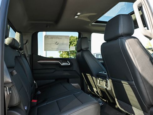 New 2026 GMC Sierra 1500 Denali w/ Denali Reserve Package AWD/4WD image 10