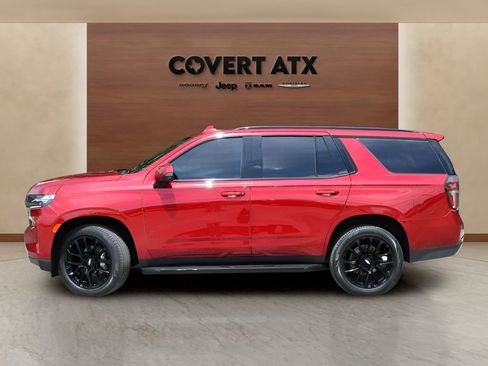 Used 2022 Chevrolet Tahoe RST w/ Luxury Package AWD/4WD image 2