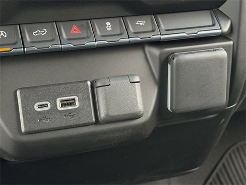 New 2026 Chevrolet Silverado 1500 Custom image 18