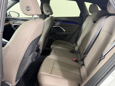 Used 2025 Audi Q5 Premium w/ Convenience Package AWD/4WD image 21