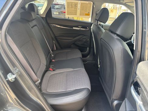 Used 2025 Kia Seltos S image 23