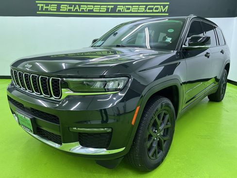 Used 2023 Jeep Grand Cherokee L Limited AWD/4WD image 5