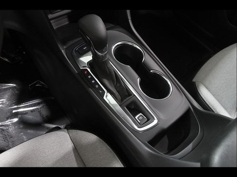 Certified 2024 Chevrolet Equinox LS AWD/4WD image 15