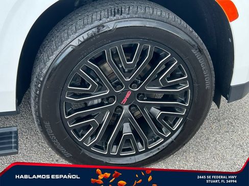 Used 2021 GMC Yukon XL Denali w/ Denali Premium Package RWD image 21