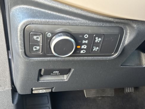 Used 2022 Ford Bronco Wildtrak image 39