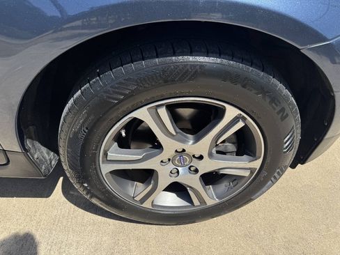 Used 2012 Volvo XC60 T6 AWD/4WD image 29