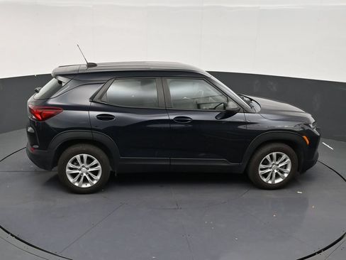 Used 2021 Chevrolet TrailBlazer LS FWD image 17
