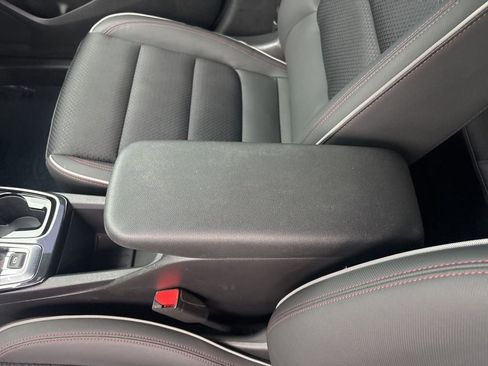 Used 2022 Chevrolet TrailBlazer RS FWD image 24