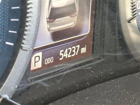 Used 2020 Toyota Sienna XLE image 8