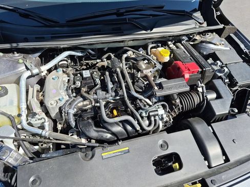 Used 2025 Nissan Sentra SV FWD image 35