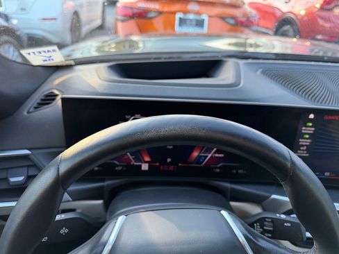 Used 2023 BMW i4 eDrive35 w/ Premium Package image 26