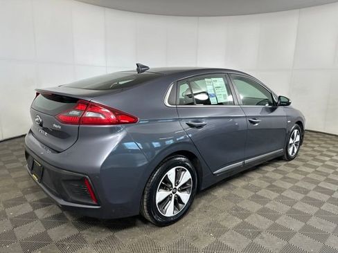 Used 2019 Hyundai Ioniq Limited image 3