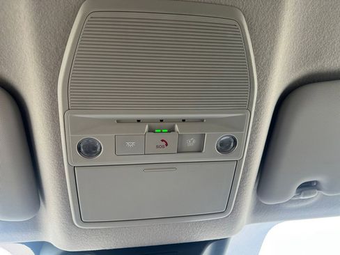 New 2026 Nissan Kicks SR w/ Cold Weather Package image 7