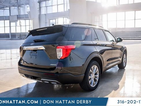 Used 2023 Ford Explorer XLT w/ Equipment Group 202A image 33