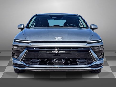 Used 2025 Hyundai Sonata SEL image 2