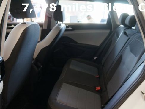 Certified 2025 Volkswagen Taos S image 32