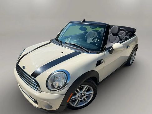 Used 2014 MINI Cooper Convertible FWD image 11