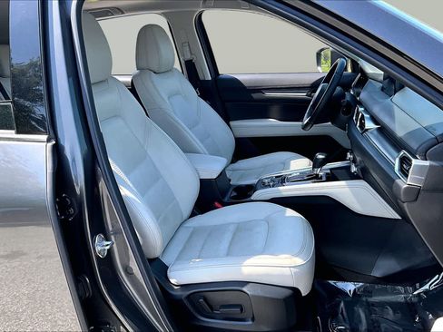 Used 2019 MAZDA CX-5 Grand Touring w/ GT Premium Package FWD image 9