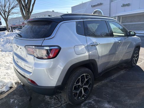 New 2026 Jeep Compass Limited AWD/4WD image 7