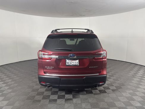 Used 2023 Subaru Ascent Premium w/ Convenience Package image 5