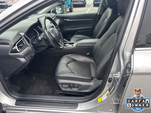 Used 2024 Toyota Camry XSE image 9