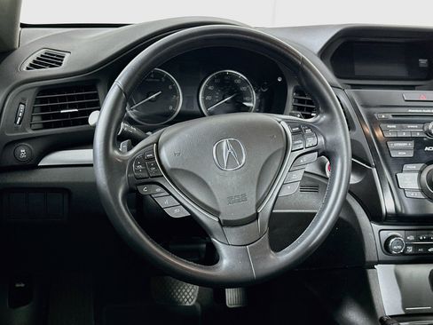 Used 2013 Acura ILX w/ Premium Package FWD image 18