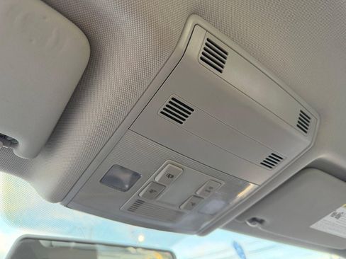 Used 2019 Volkswagen Jetta S image 29